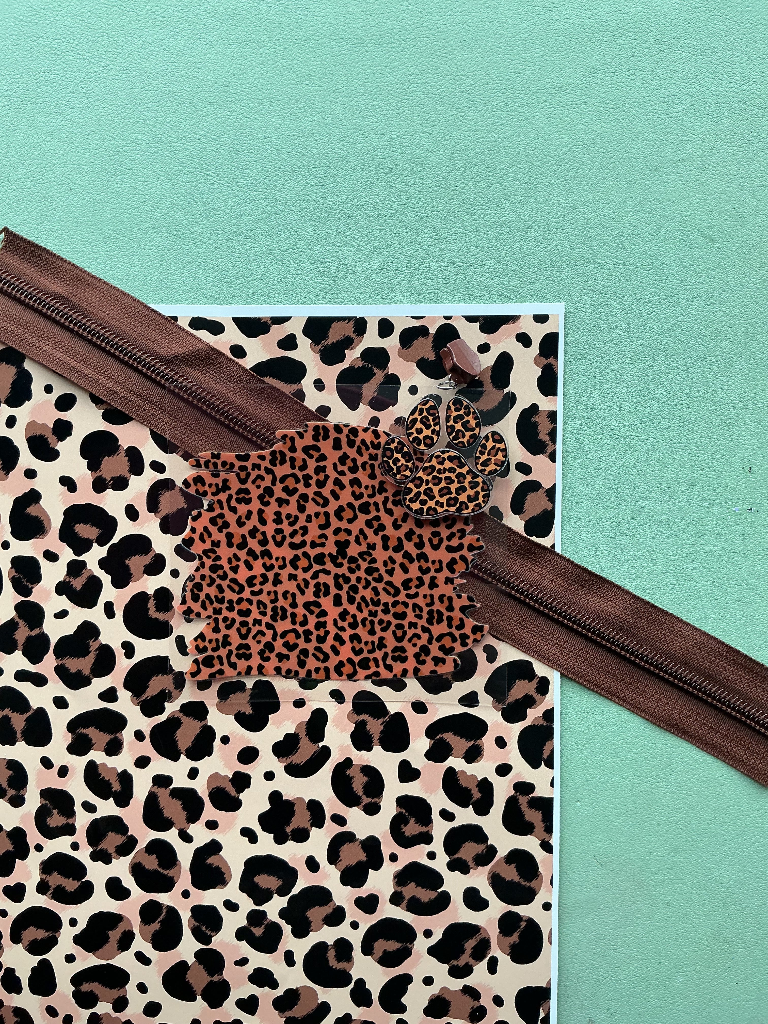 Zipper Leopard Print