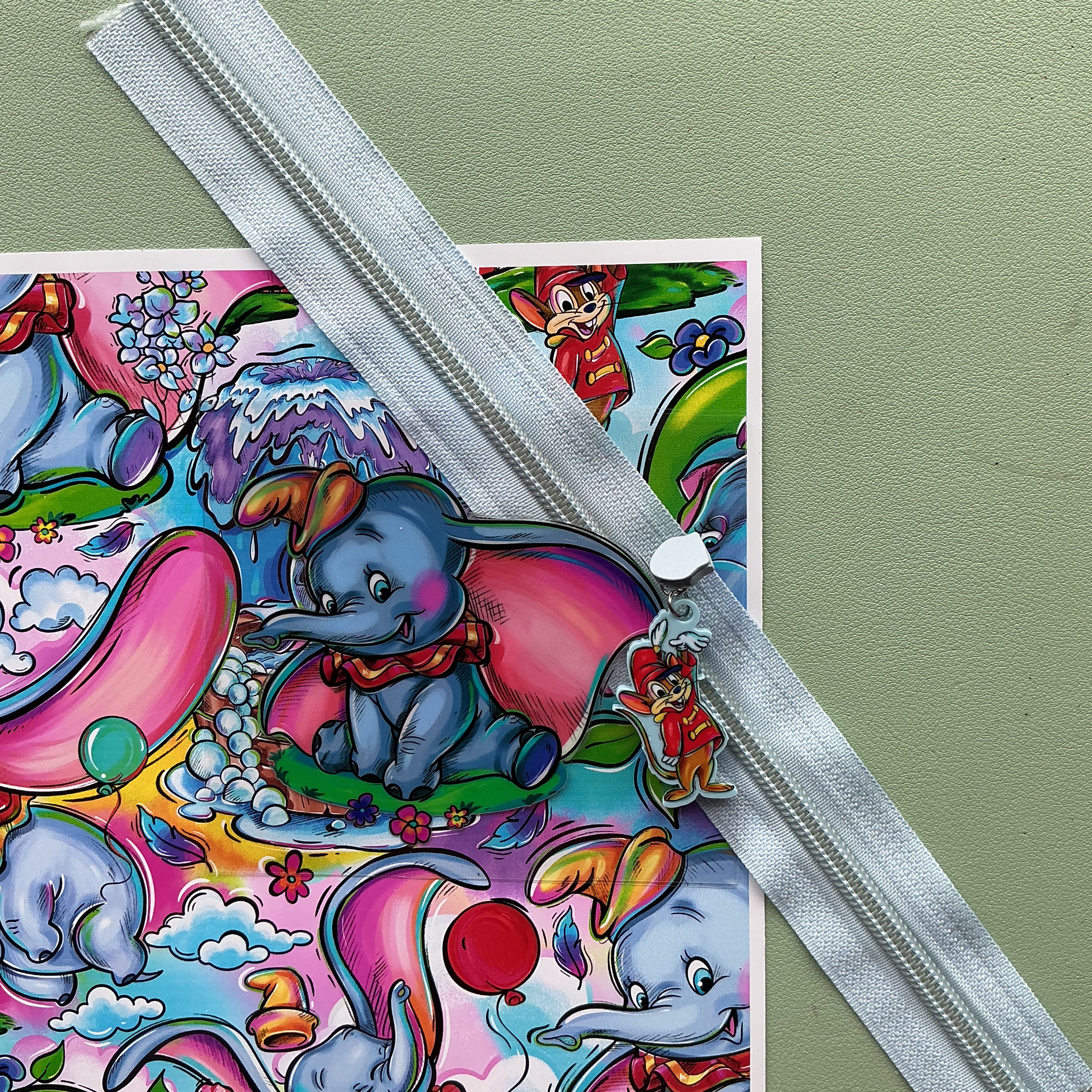 Zipper Dumbo