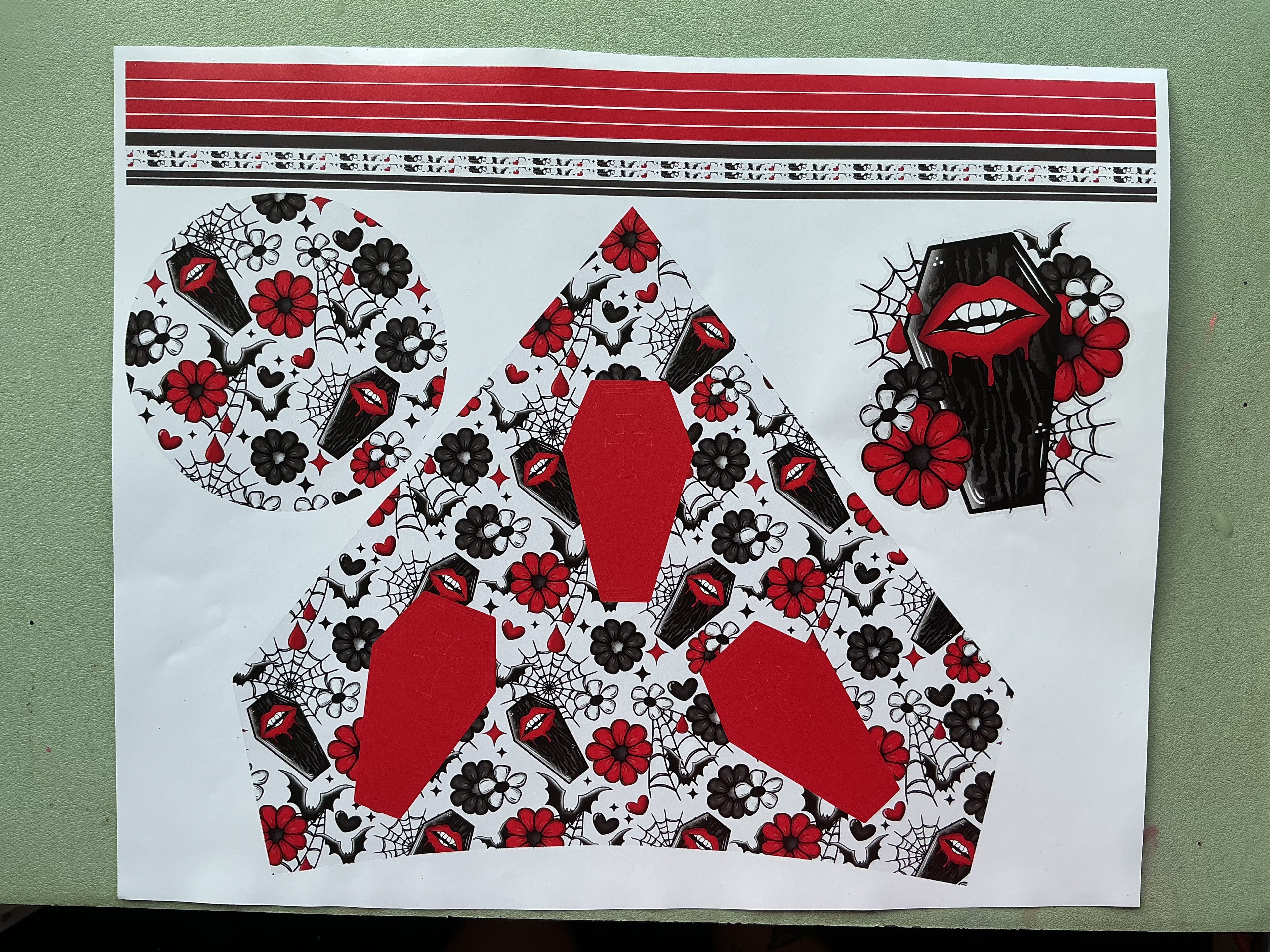 Coffin peekaboo wrapper
