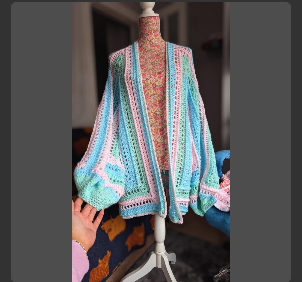 Bubblegum Cardi One Size