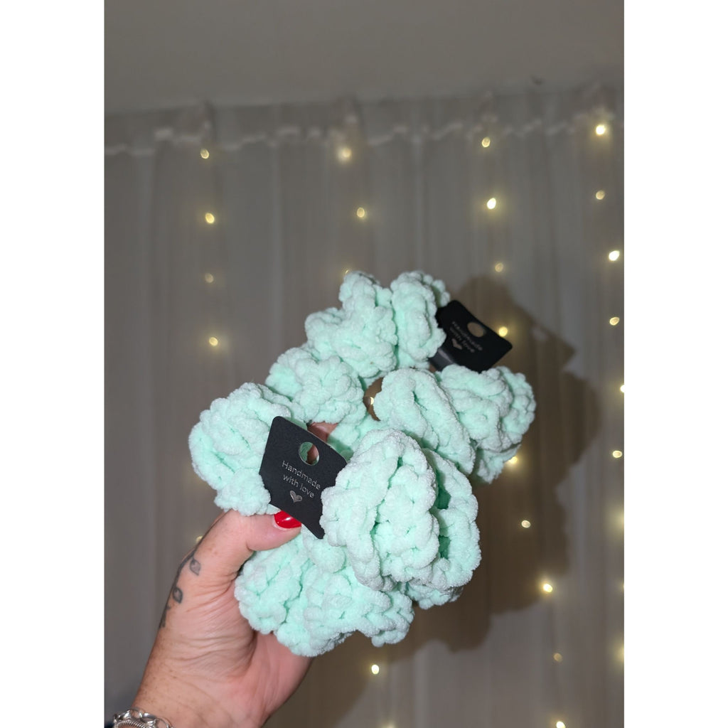 SCRUNCHIES!!! Multiple colours.