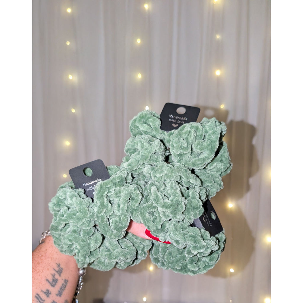 SCRUNCHIES!!! Multiple colours.